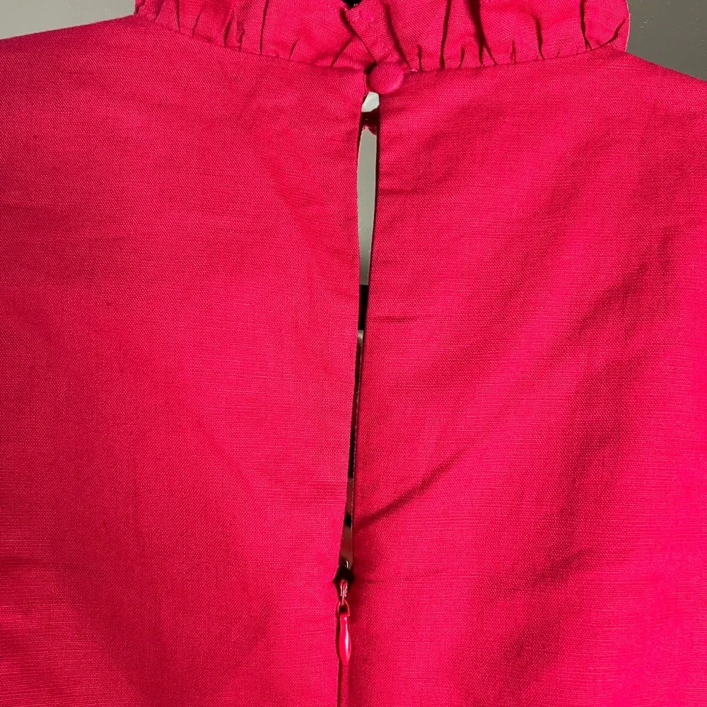 Haute Rogue red linen/cotton mini dress w puffed sleeves - Picture 7 of 10